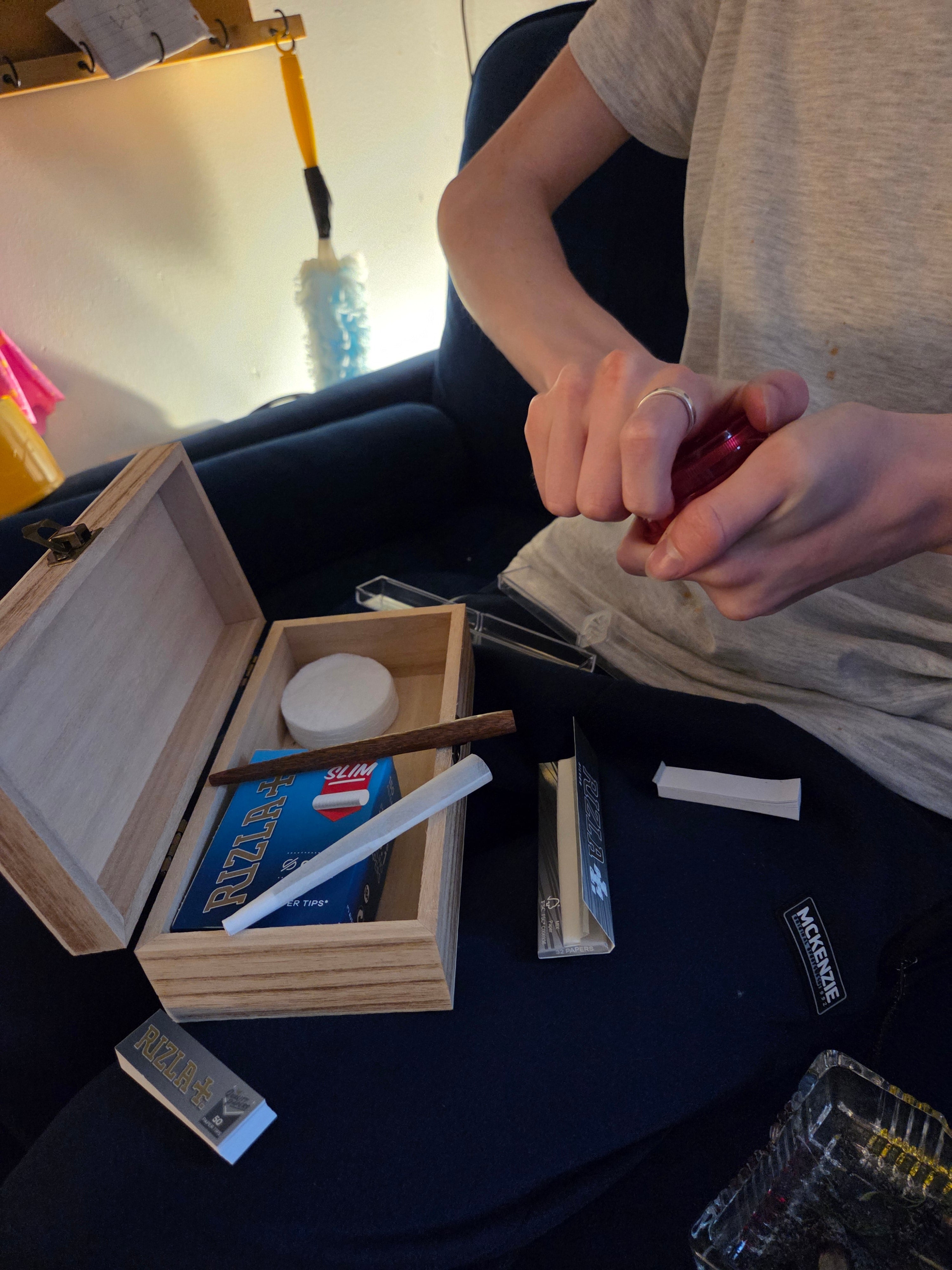 Travel Rolling Kit — Complete Festival & On-the-Go Set - Rolling in gigglez