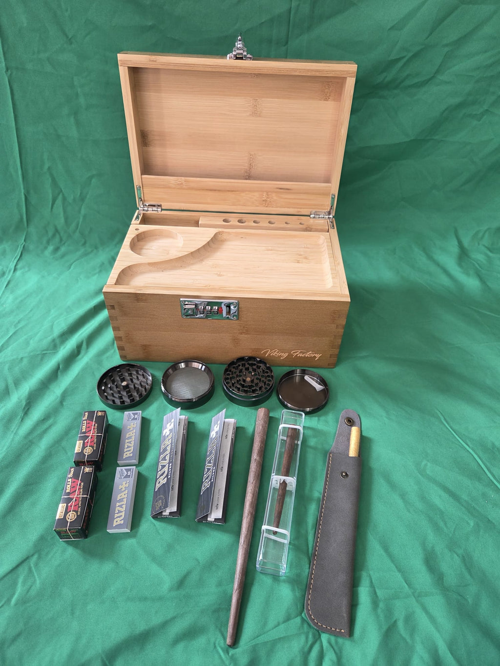 Viking Factory Ultimate Rolling Kit - Rolling in Gigglez