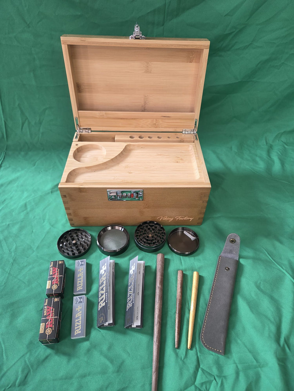 Viking Factory Ultimate Rolling Kit - Rolling in Gigglez